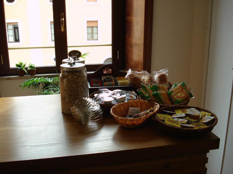 B&B La Casa Di Rosy Roma Restoran fotoğraf